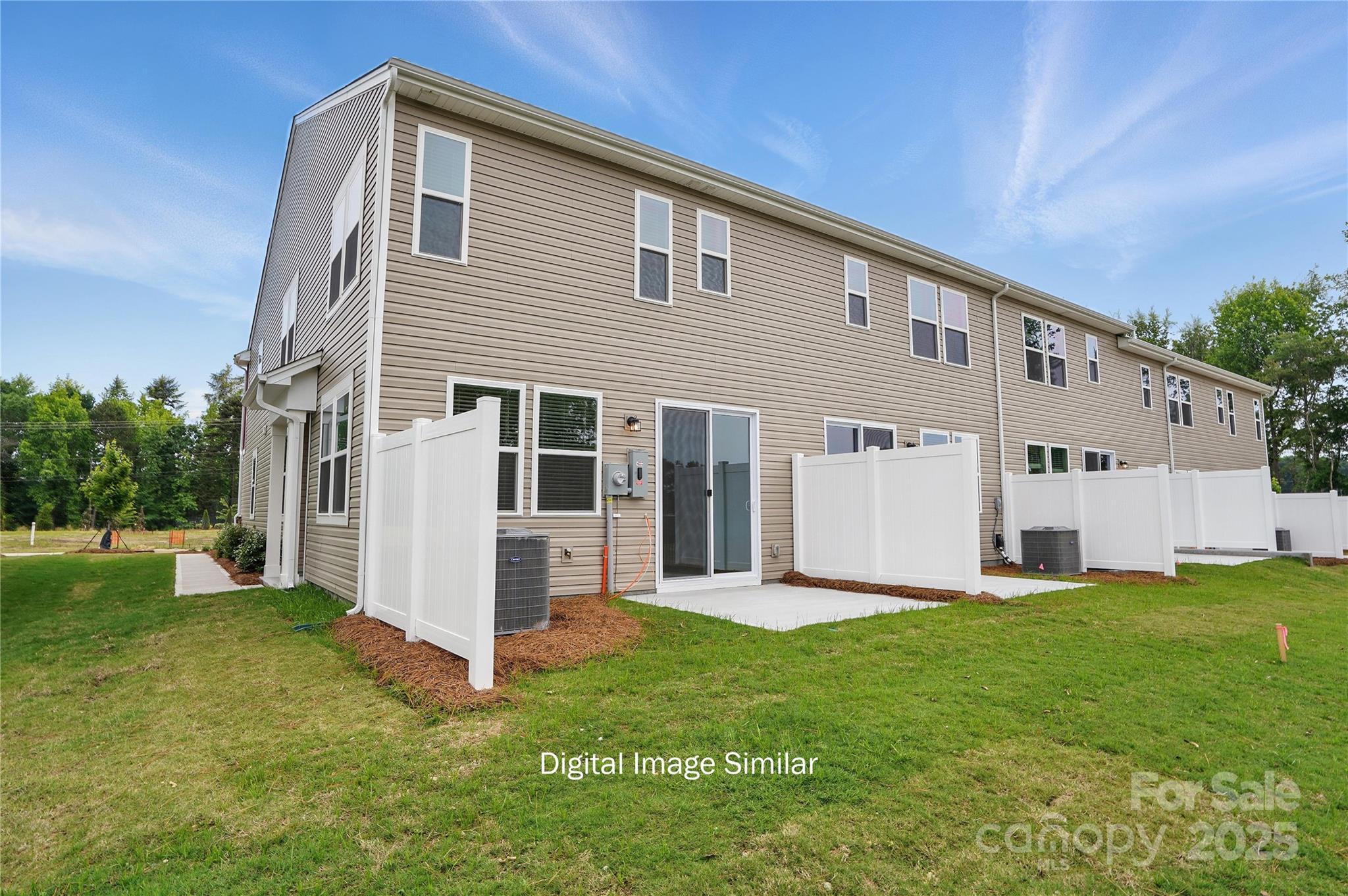 1201 Vibrant Road Charlotte NC 28215