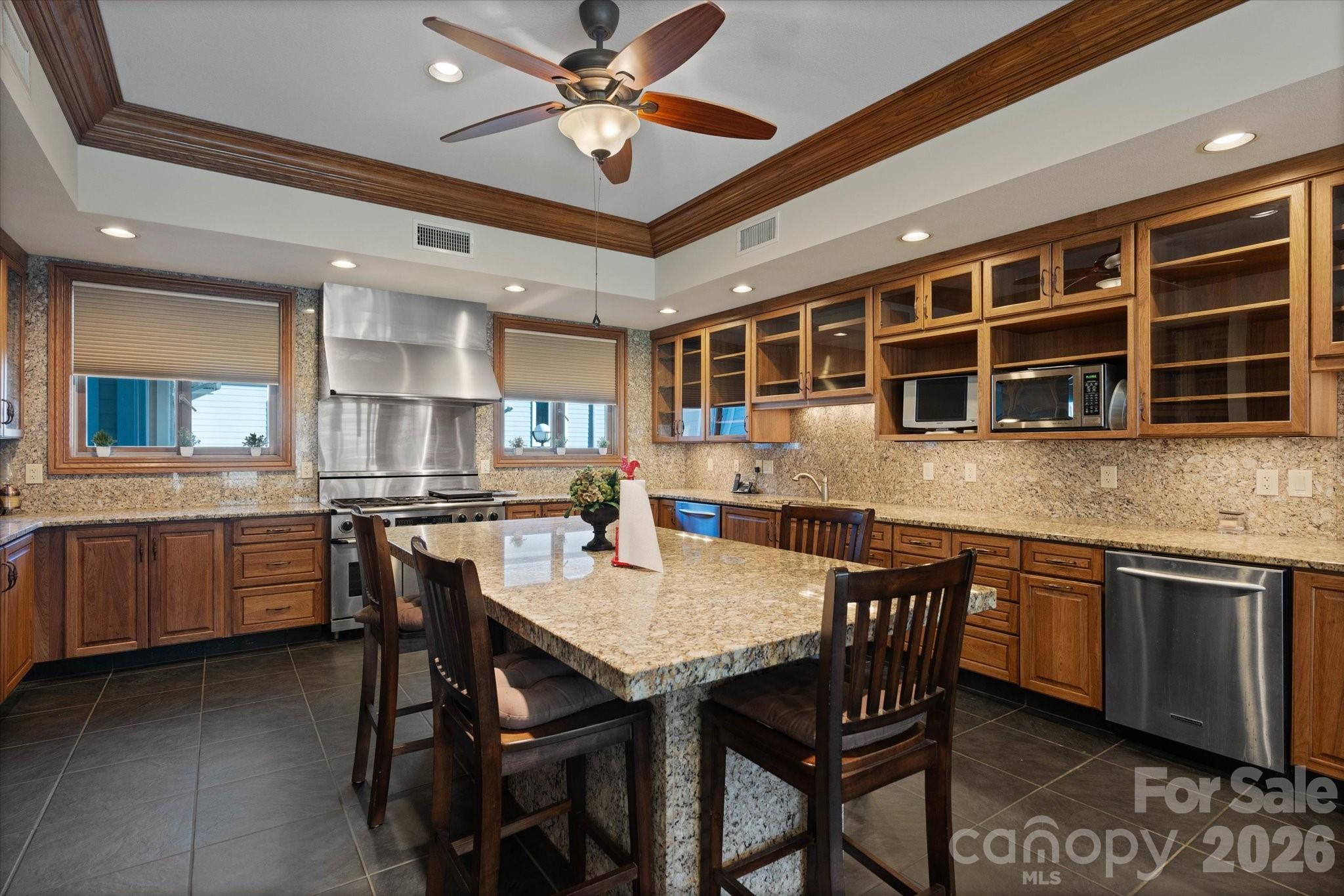 151 Pine Ridge Road Burnsville NC 28714
