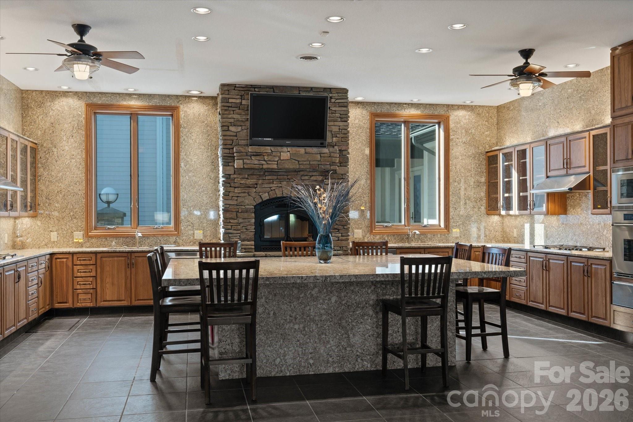 151 Pine Ridge Road Burnsville NC 28714