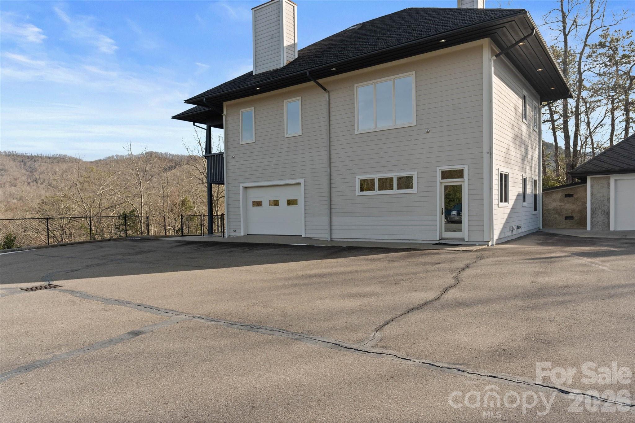 151 Pine Ridge Road Burnsville NC 28714