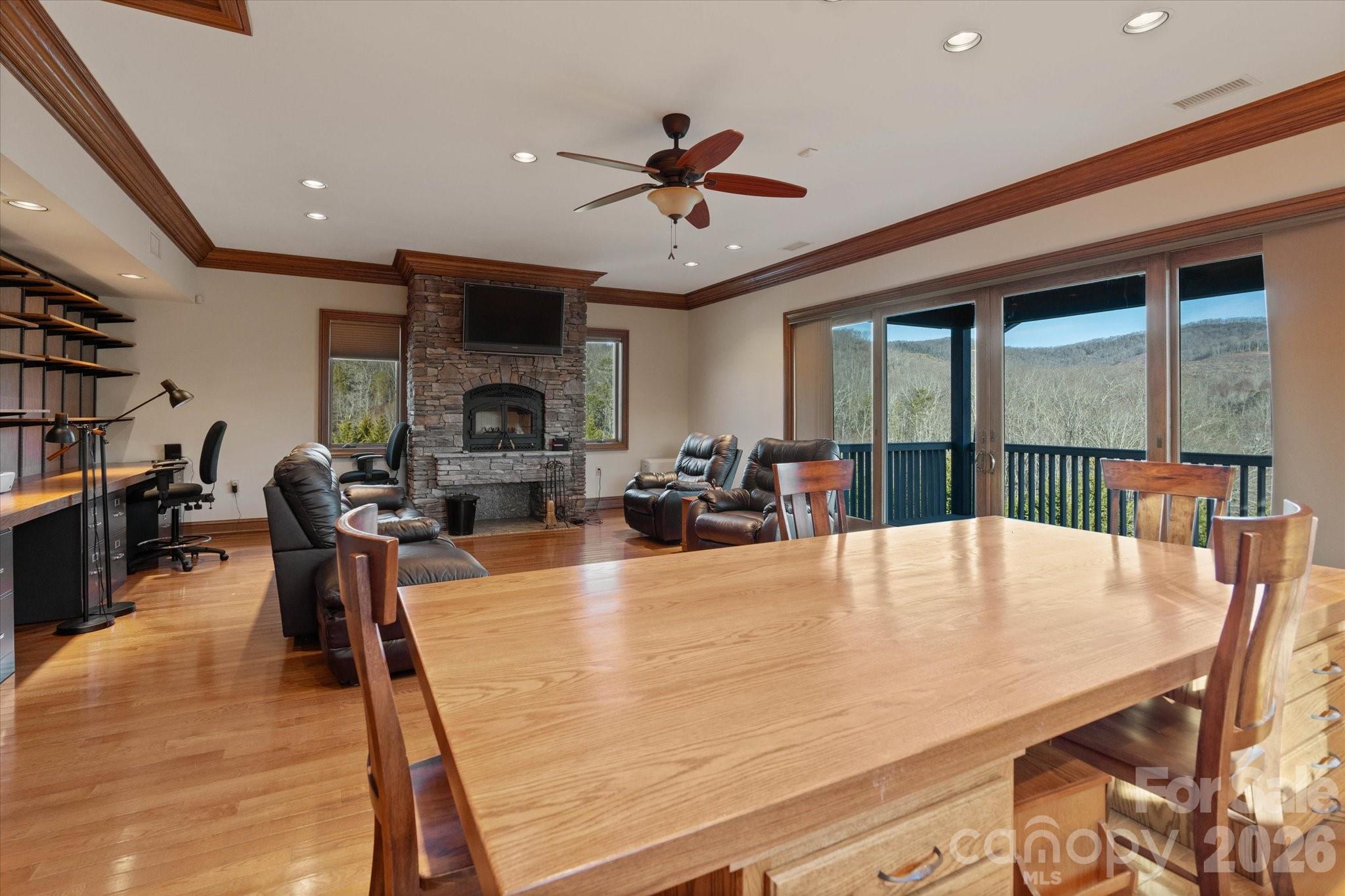 151 Pine Ridge Road Burnsville NC 28714