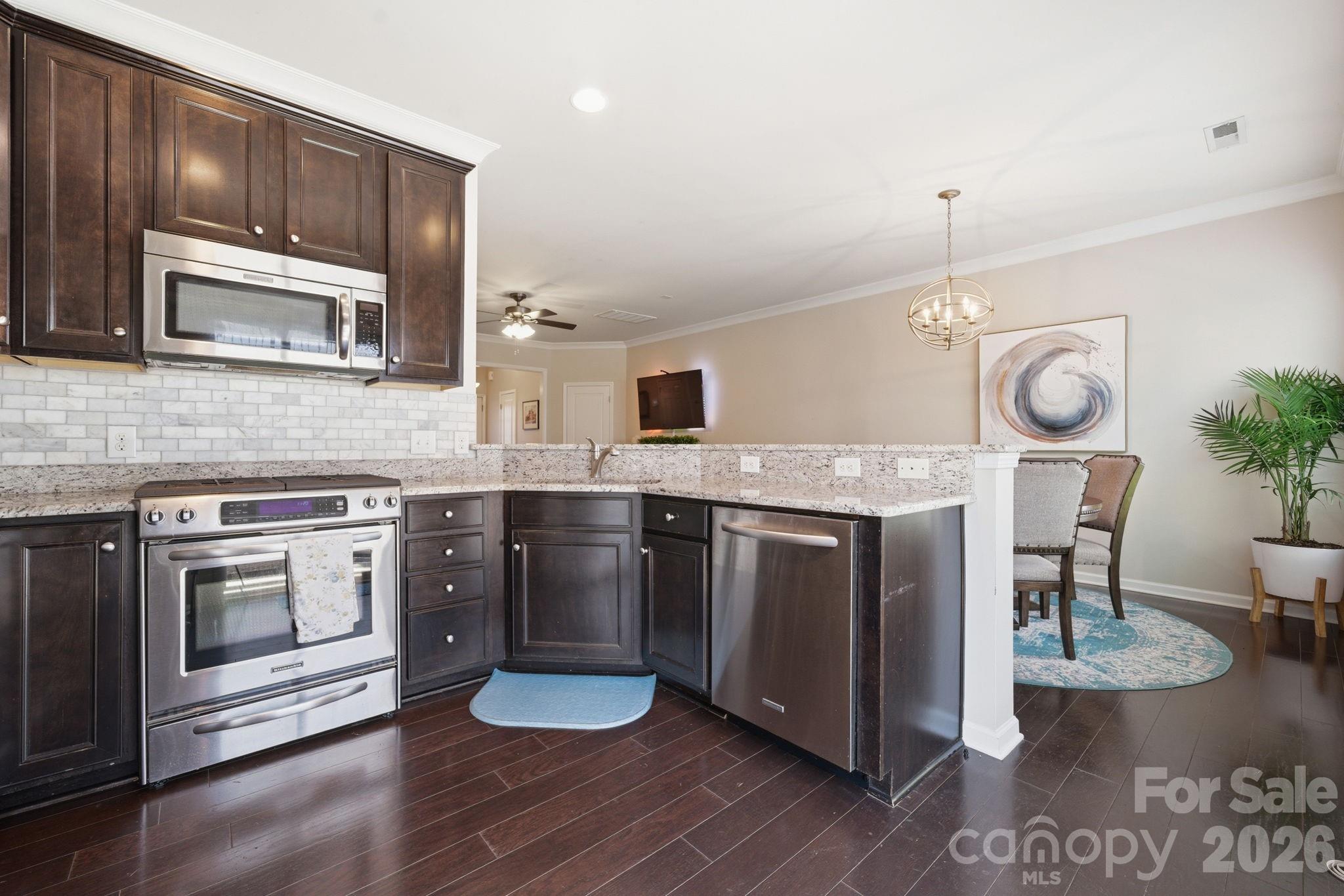 2441 Diplomat Lane Charlotte NC 28210