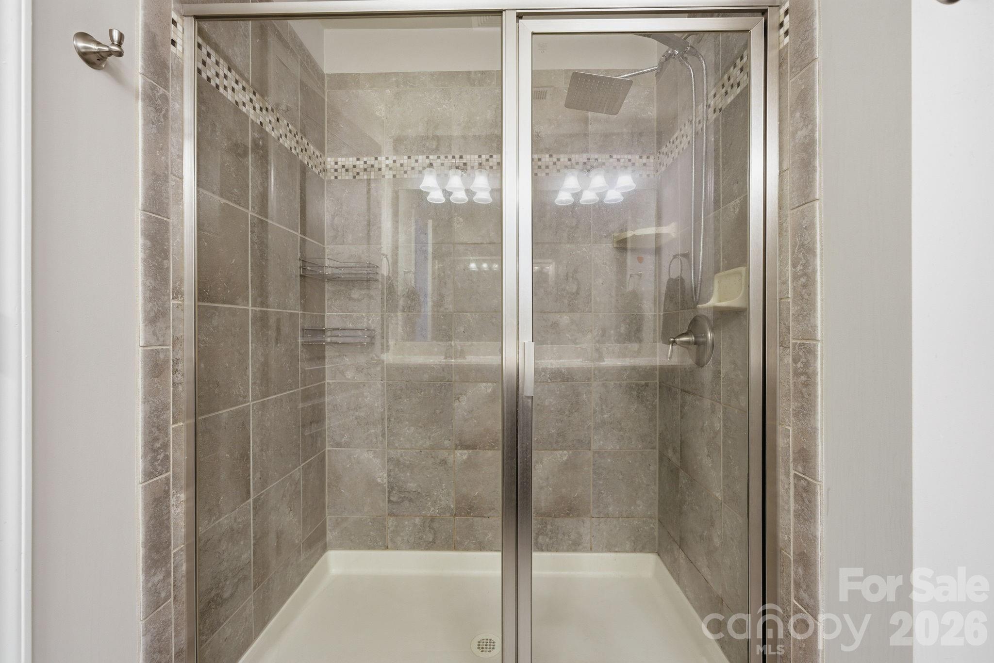 2441 Diplomat Lane Charlotte NC 28210