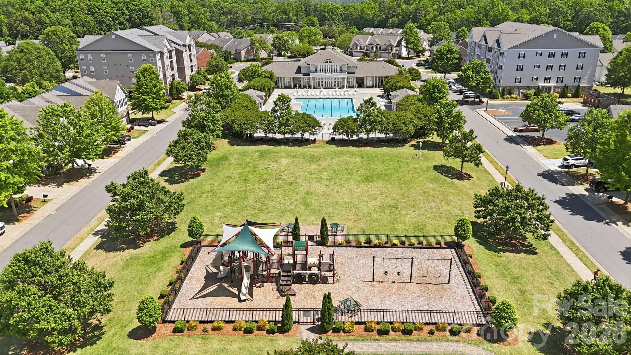 2441 Diplomat Lane Charlotte NC 28210