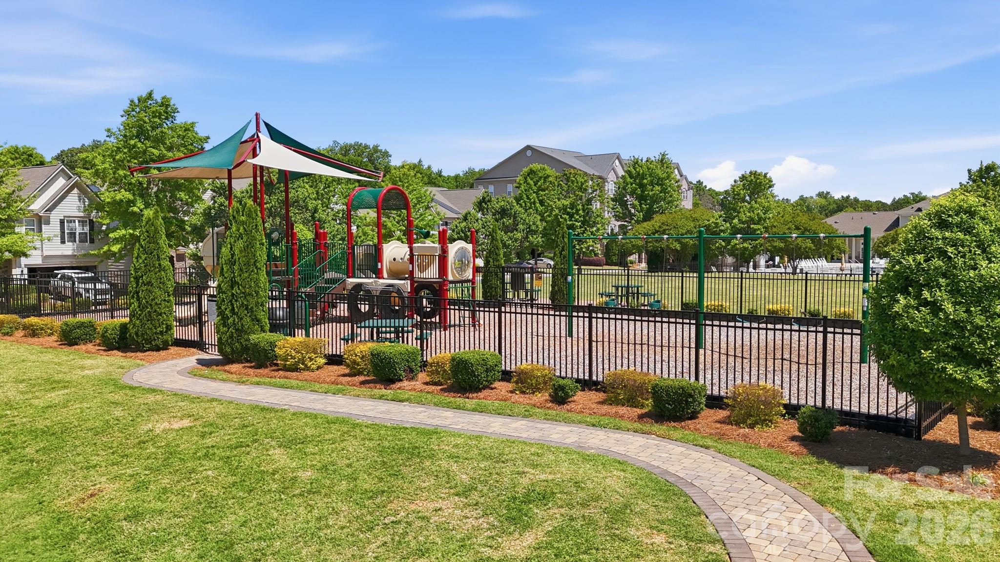 2441 Diplomat Lane Charlotte NC 28210