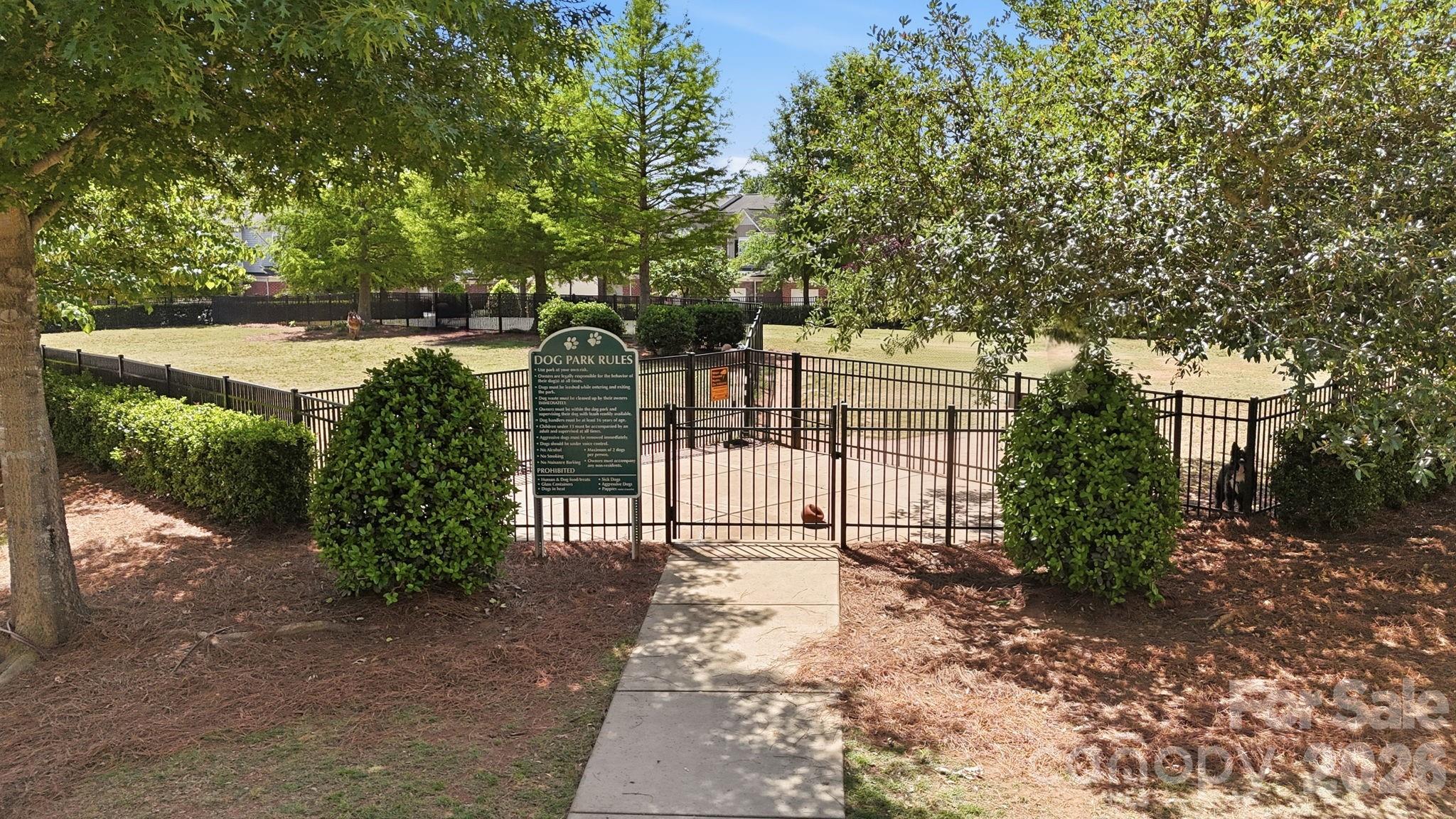 2441 Diplomat Lane Charlotte NC 28210