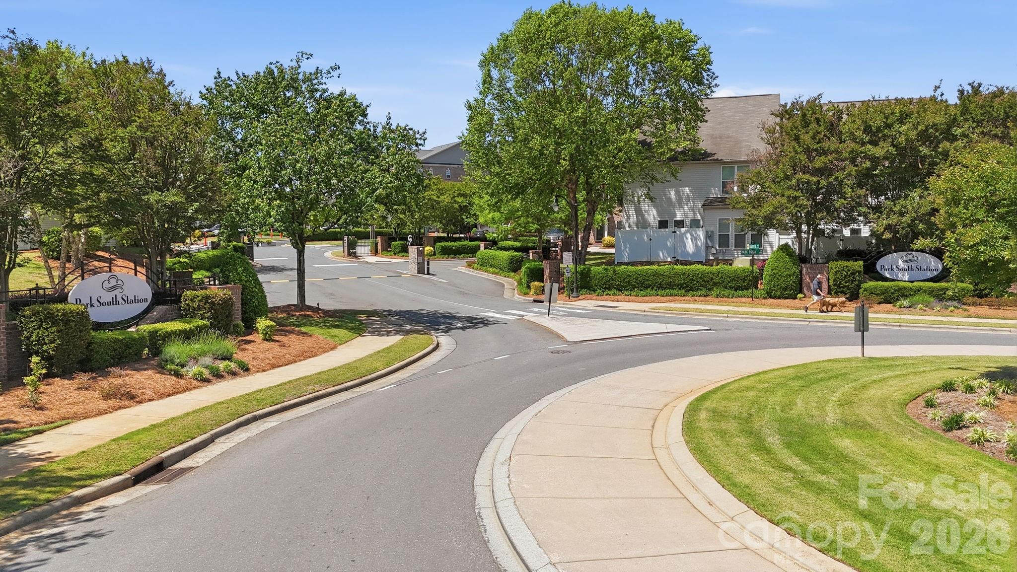 2441 Diplomat Lane Charlotte NC 28210