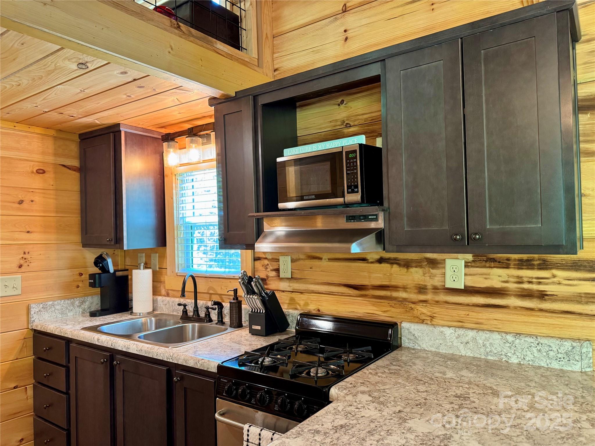 231 Wandering Bear Way Lake Lure NC 28746