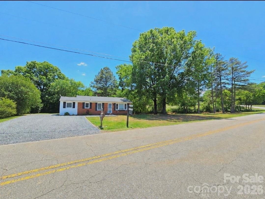 40582 Old Cottonville Road Norwood NC 28128