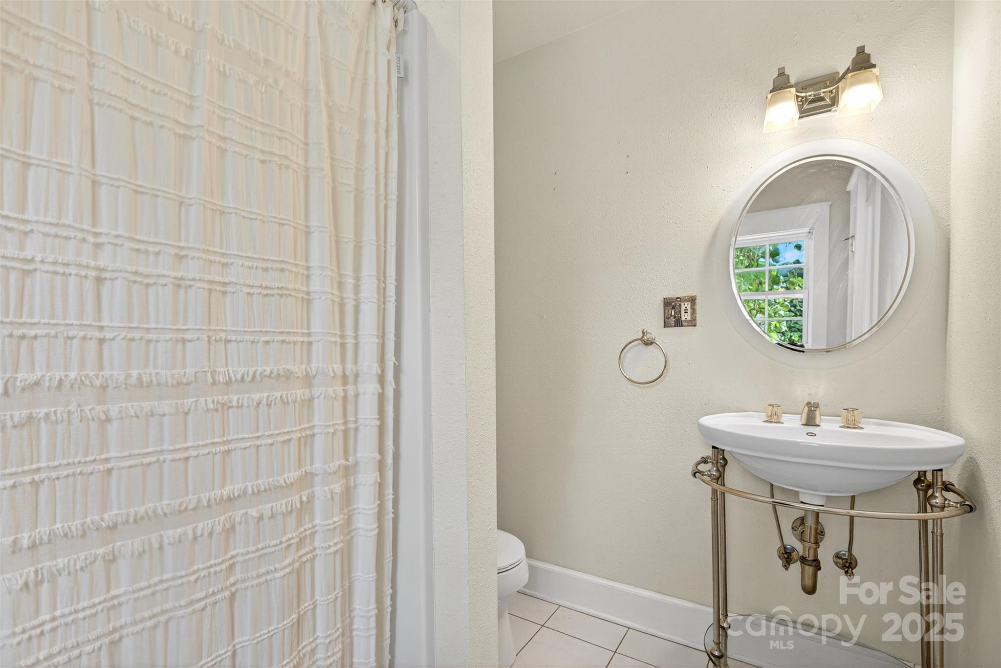 160 E Howard Street Tryon NC 28782