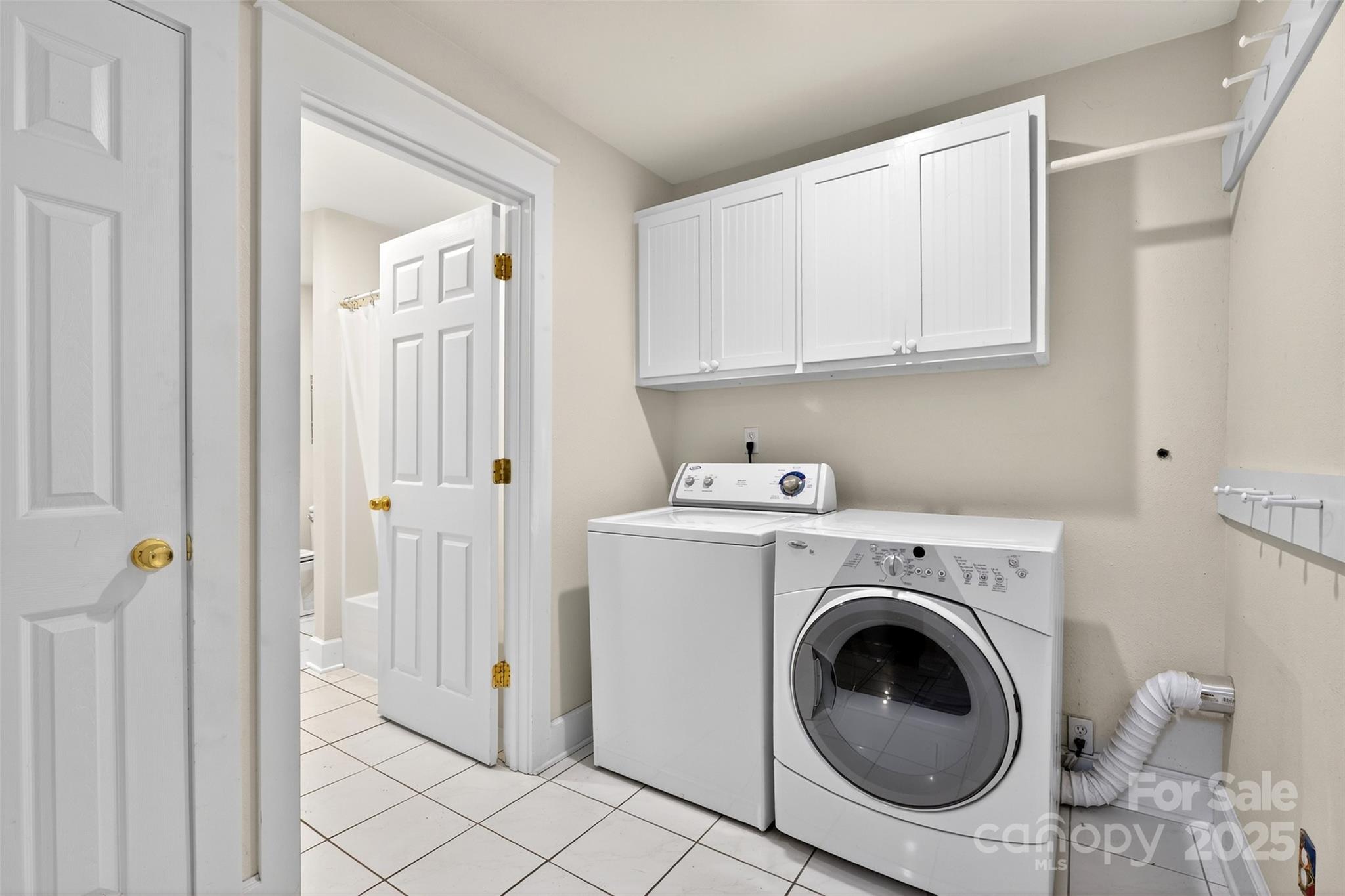 160 E Howard Street Tryon NC 28782