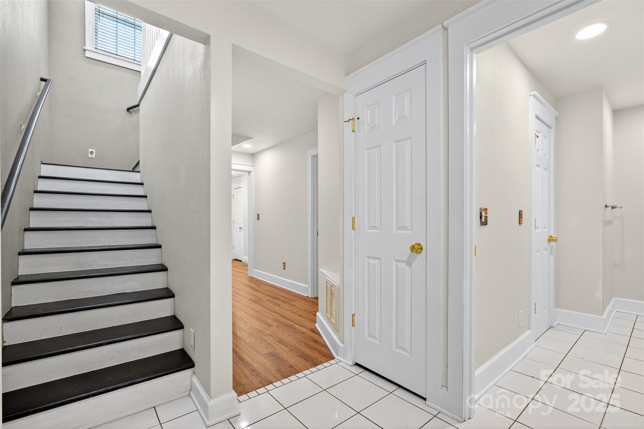 160 E Howard Street Tryon NC 28782