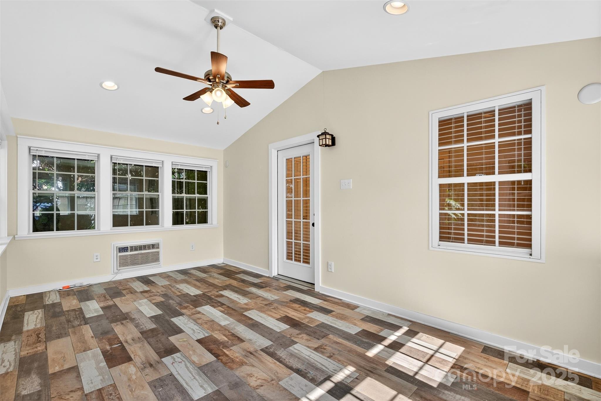 160 E Howard Street Tryon NC 28782