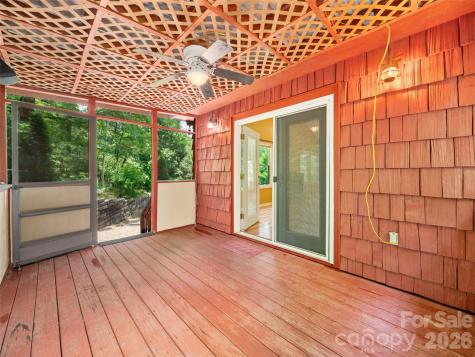 125 Heartland Lane Burnsville NC 28714