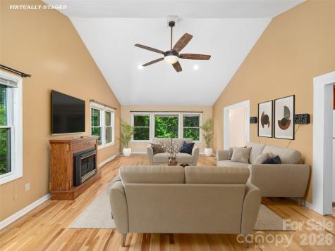 125 Heartland Lane Burnsville NC 28714