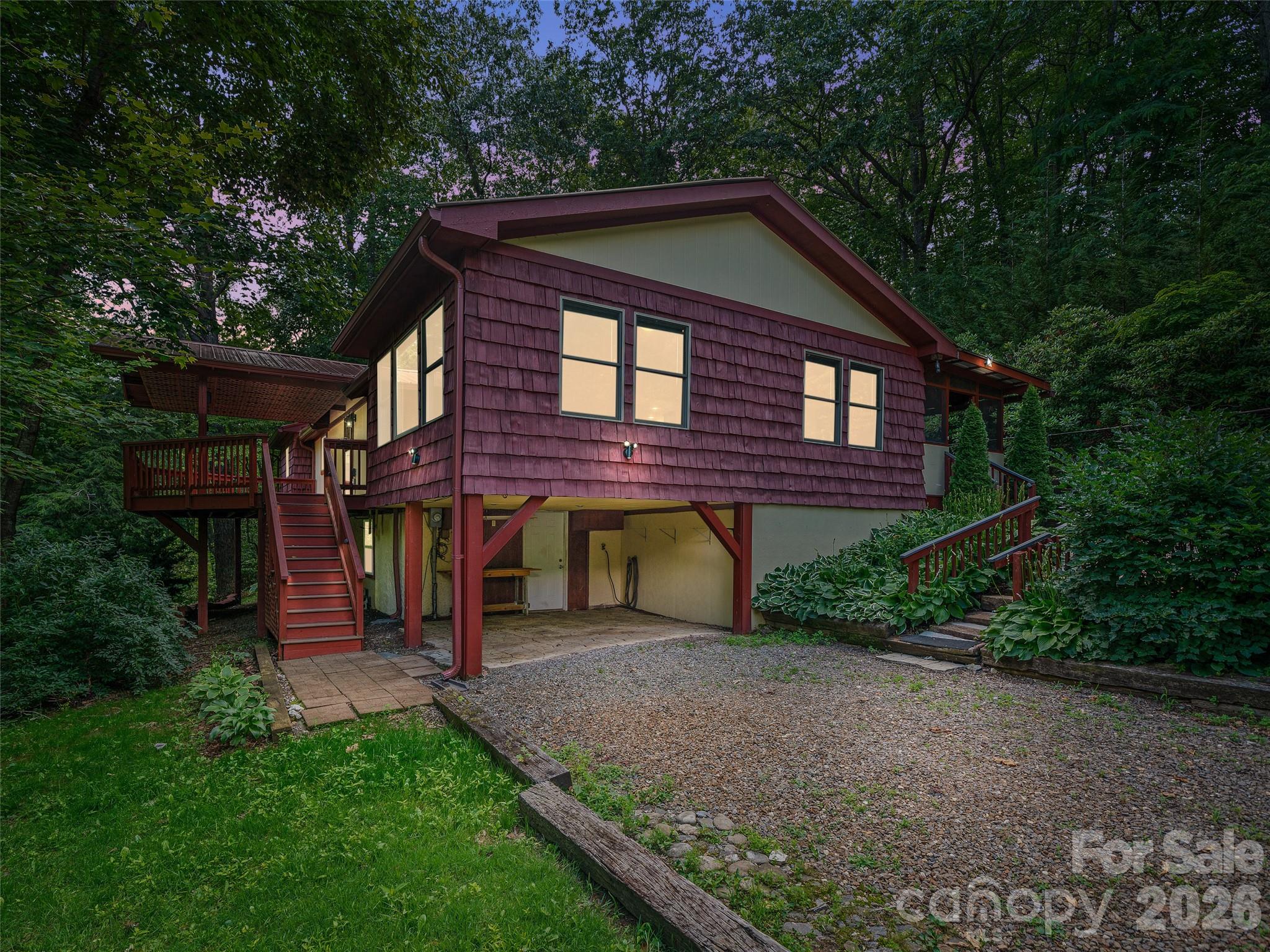 125 Heartland Lane Burnsville NC 28714