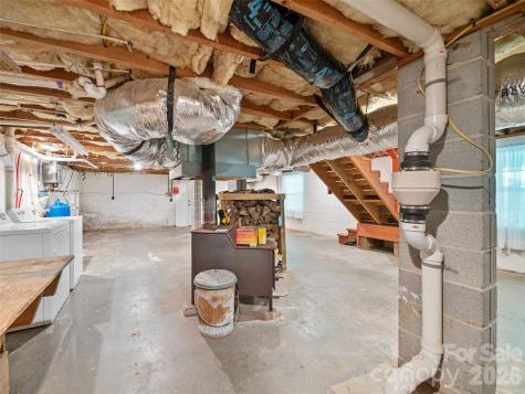 125 Heartland Lane Burnsville NC 28714