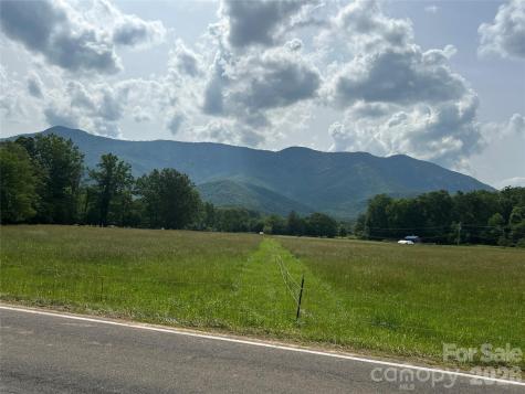 125 Heartland Lane Burnsville NC 28714