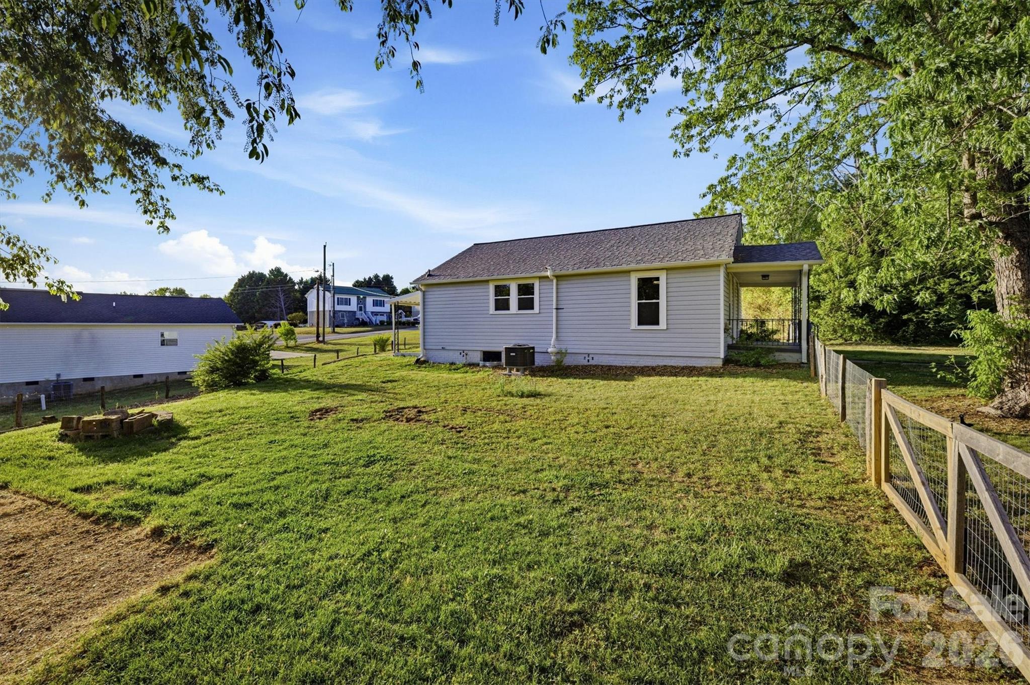171 Duke Street Granite Falls NC 28630