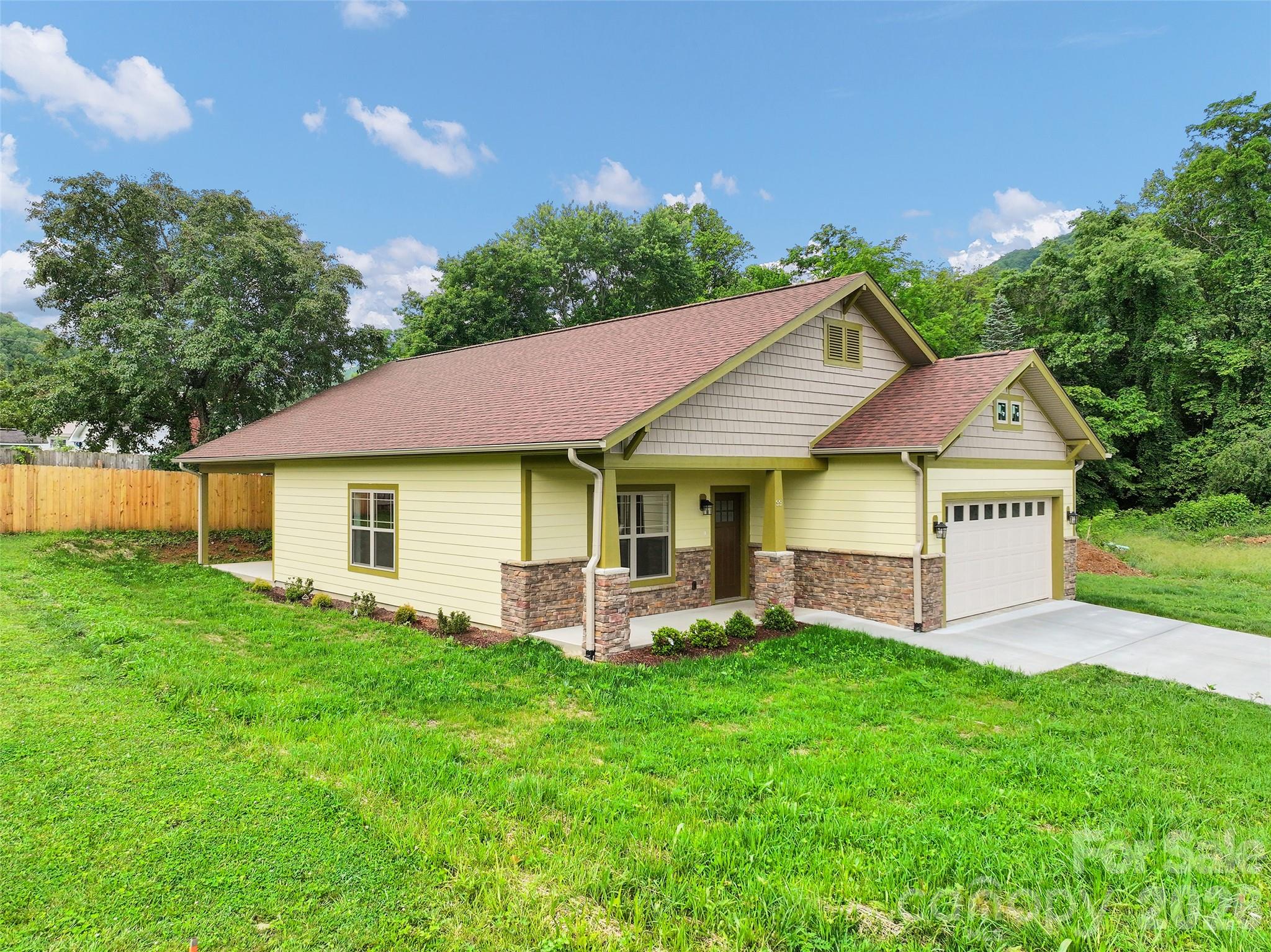 99 Junes Way Waynesville NC 28786