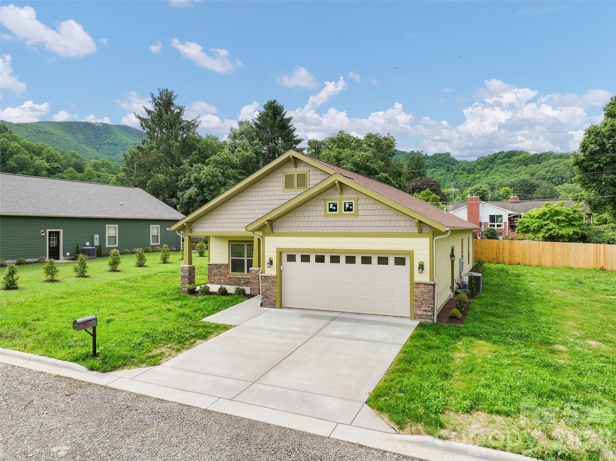 99 Junes Way Waynesville NC 28786