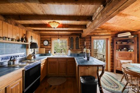 305 Stamey Creek Road Brevard NC 28712