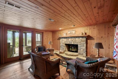 305 Stamey Creek Road Brevard NC 28712