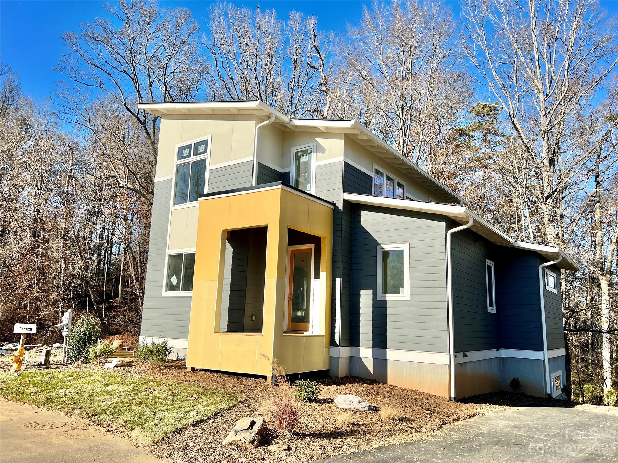 53 Orrinel Way Asheville NC 28806