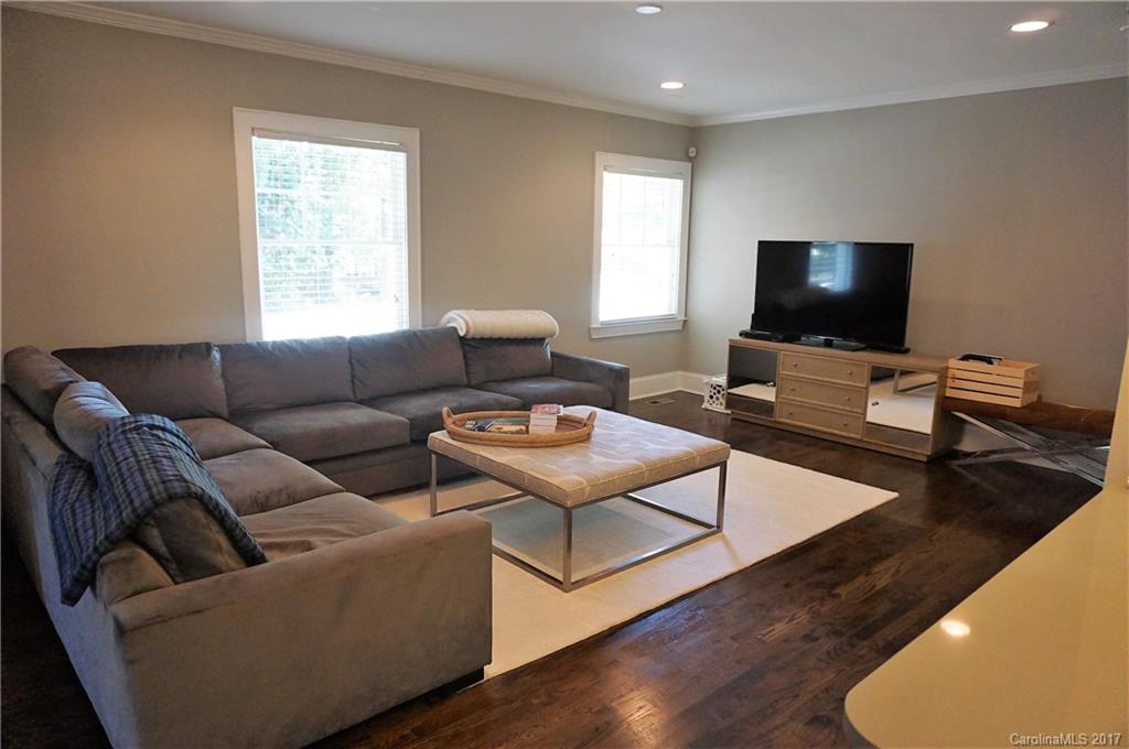 2916 Sunset Drive Charlotte NC 28209