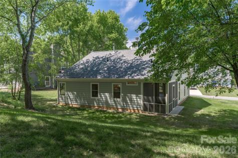 10324 Bon Meade Lane Cornelius NC 28031
