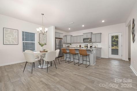 5004 Thomasville Drive Belmont NC 28012