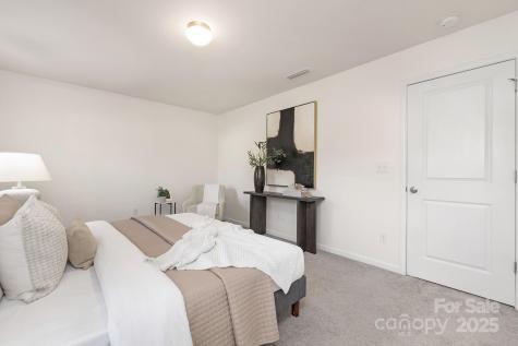 5004 Thomasville Drive Belmont NC 28012