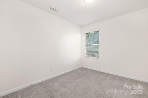 5004 Thomasville Drive Belmont NC 28012