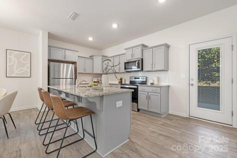 5004 Thomasville Drive Belmont NC 28012