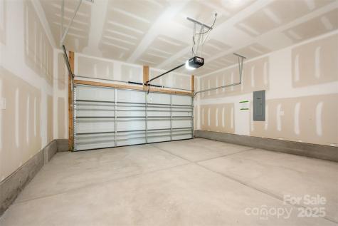 2027 Sadler Woods Lane Charlotte NC 28214