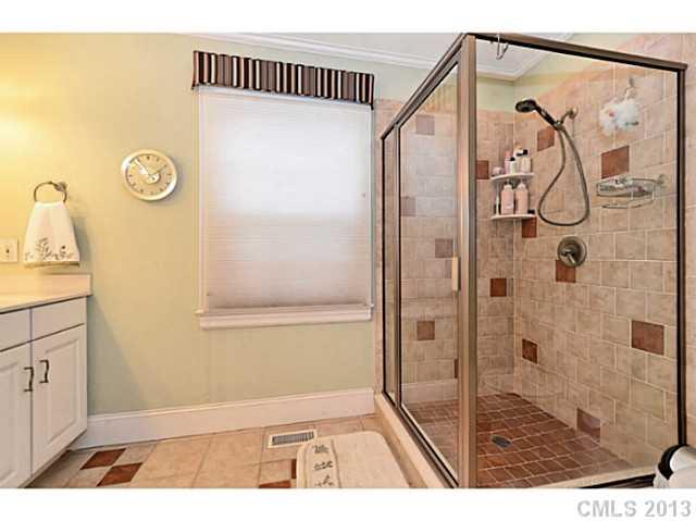 613 Berkeley Avenue Charlotte NC 28203