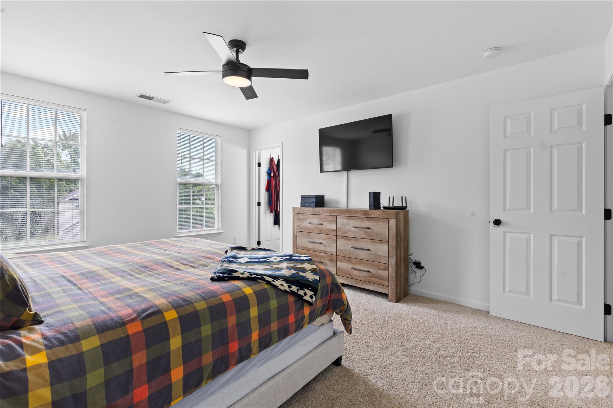 9746 Holly Park Drive Charlotte NC 28214