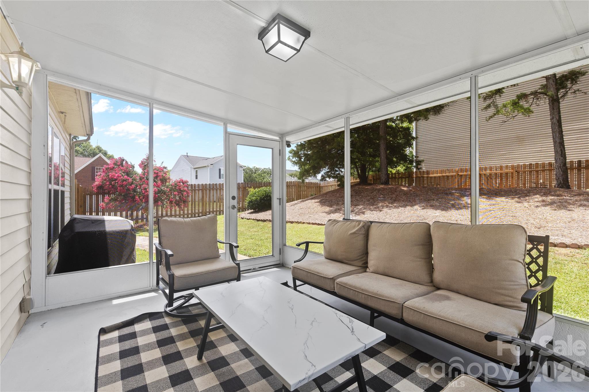 9746 Holly Park Drive Charlotte NC 28214