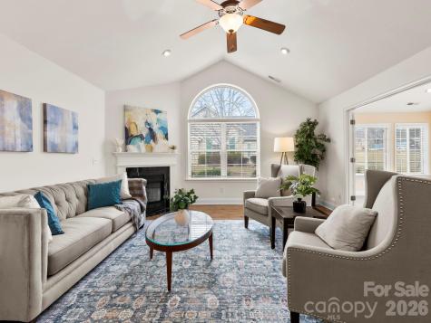 92 Mountain Meadow Circle Weaverville NC 28787