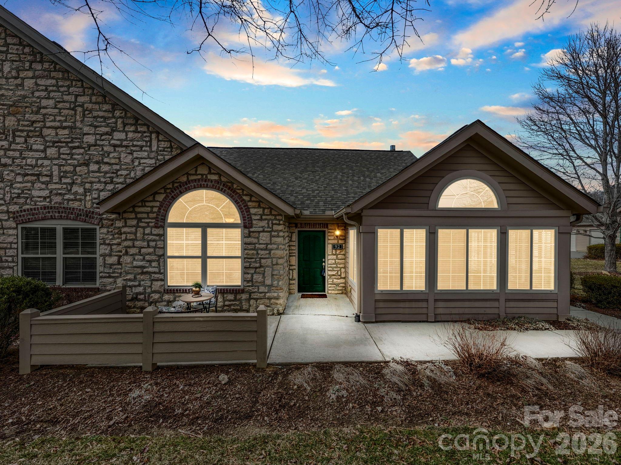 92 Mountain Meadow Circle Weaverville NC 28787