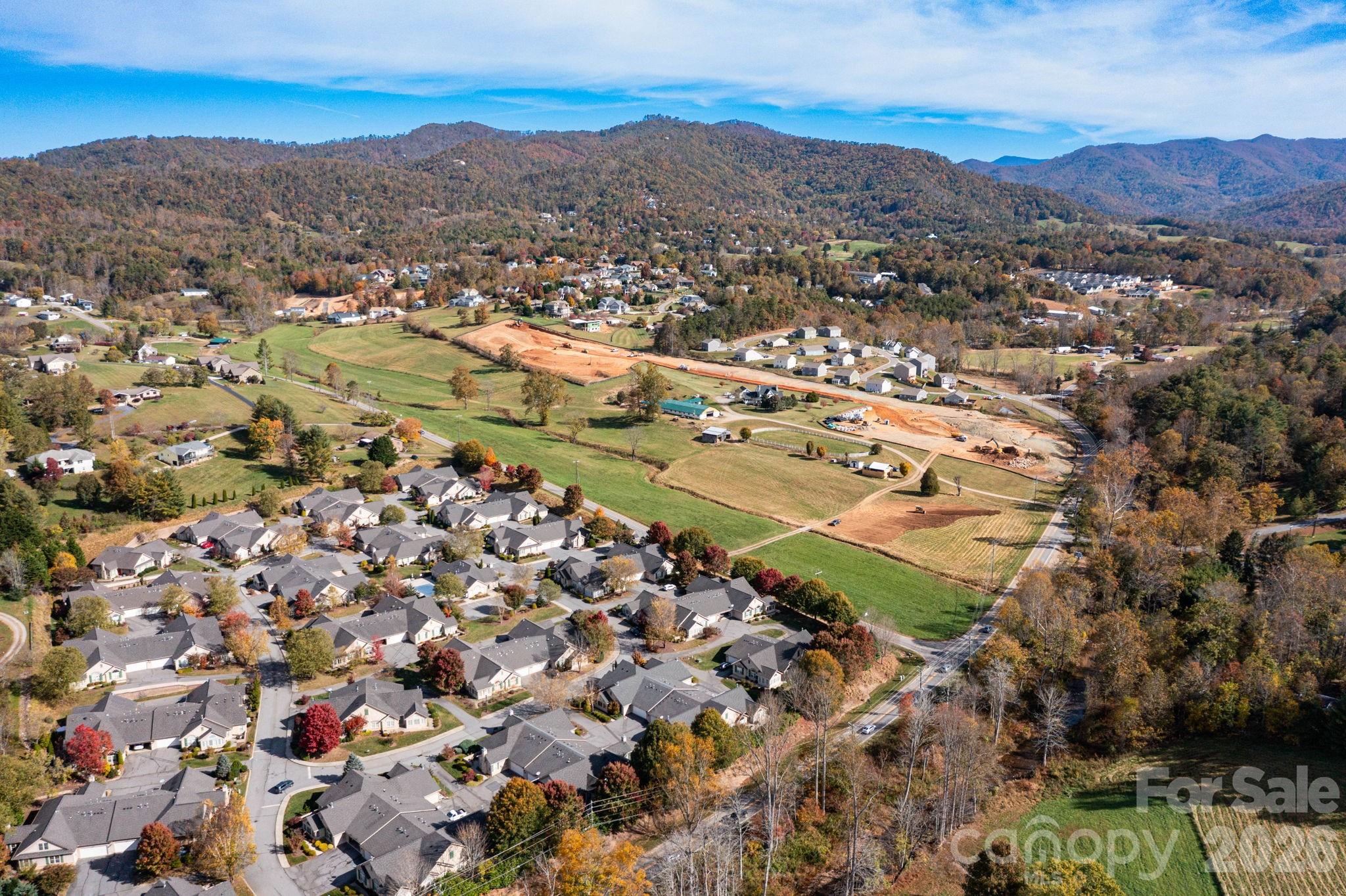 92 Mountain Meadow Circle Weaverville NC 28787