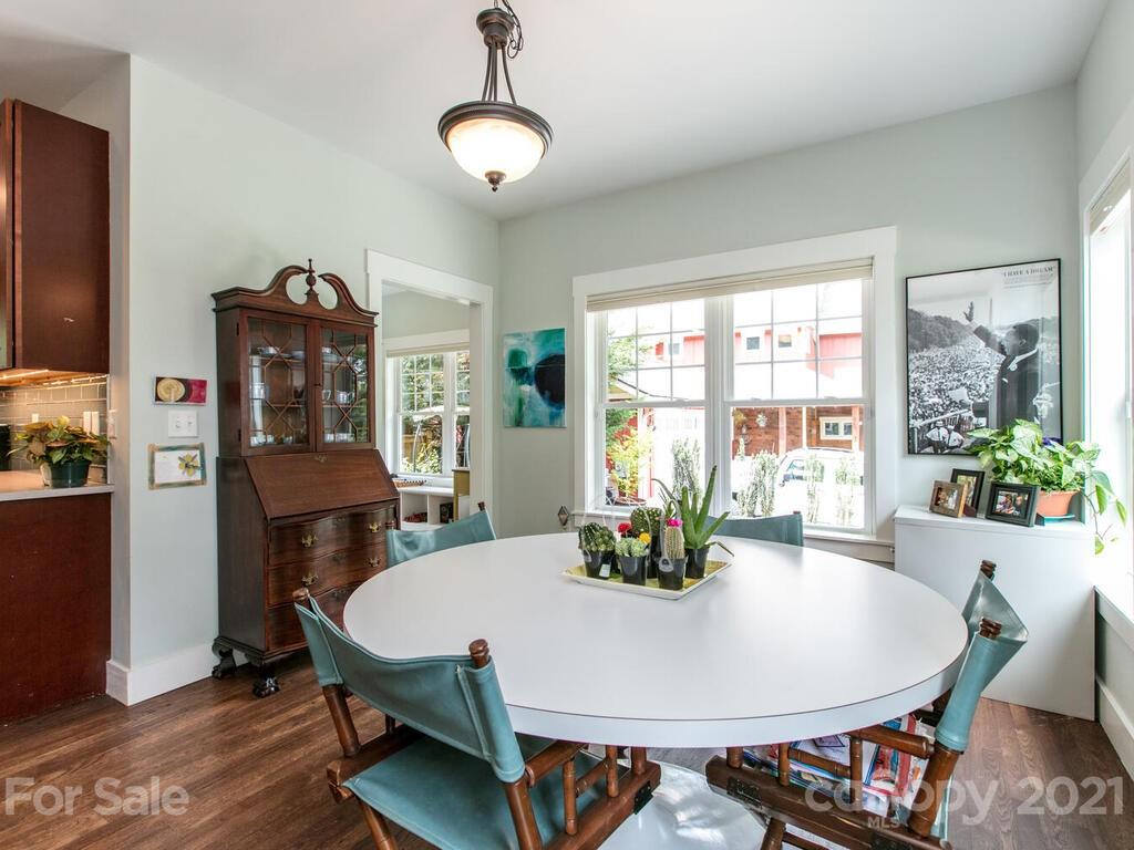 132 Westwood Place Asheville NC 28806