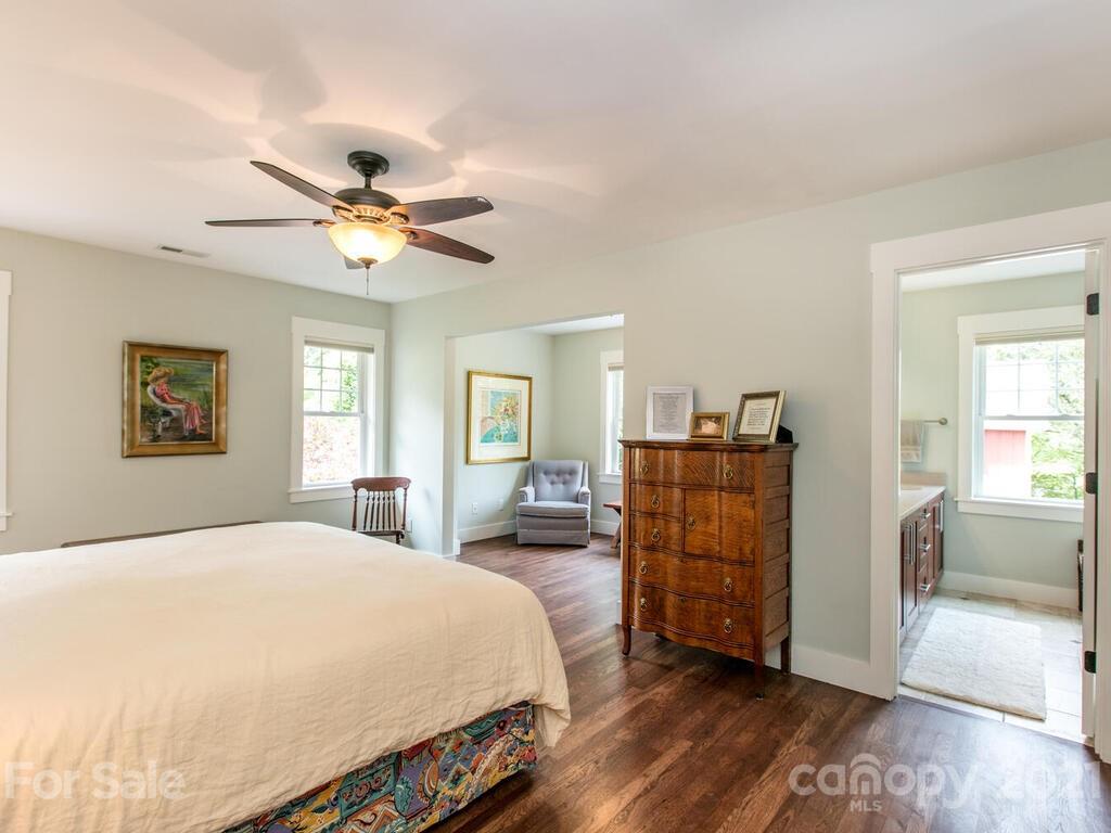 132 Westwood Place Asheville NC 28806