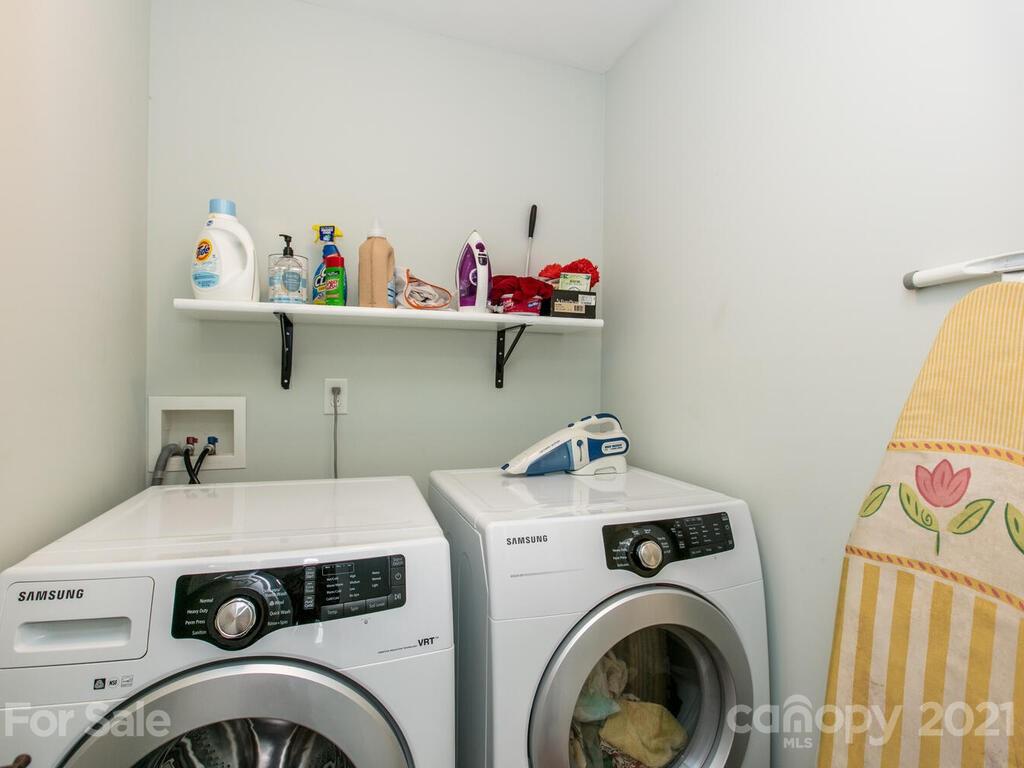 132 Westwood Place Asheville NC 28806