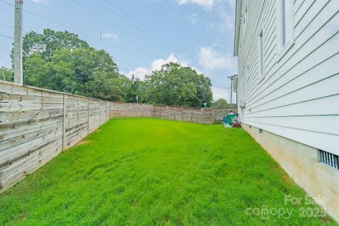 2600 Palm Avenue Charlotte NC 28205