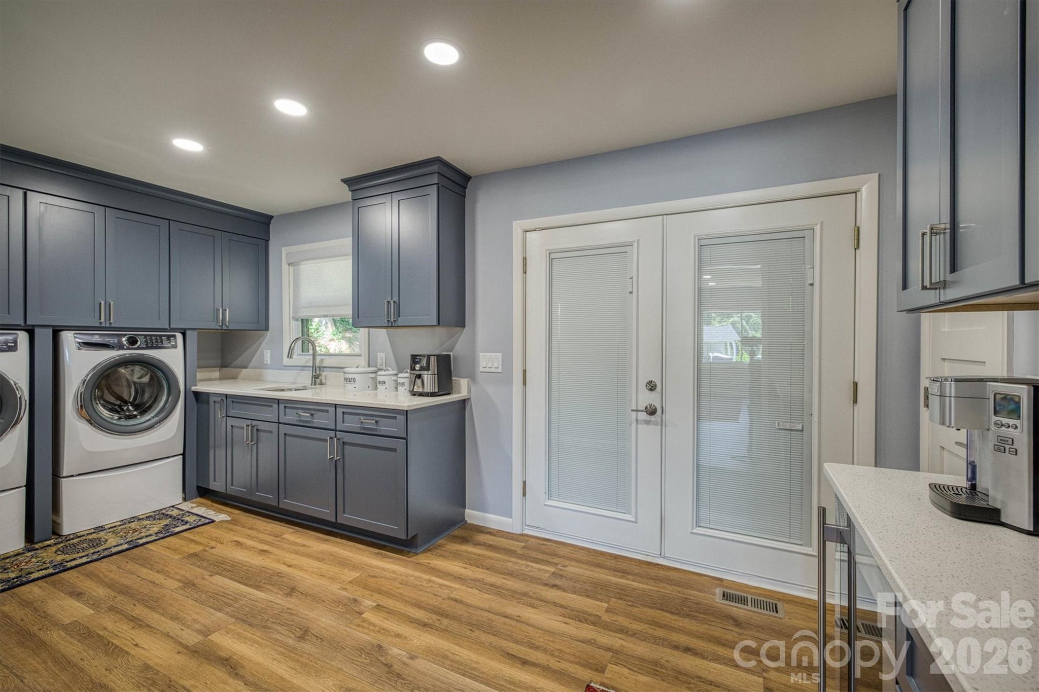 214 Howard Street Morganton NC 28655