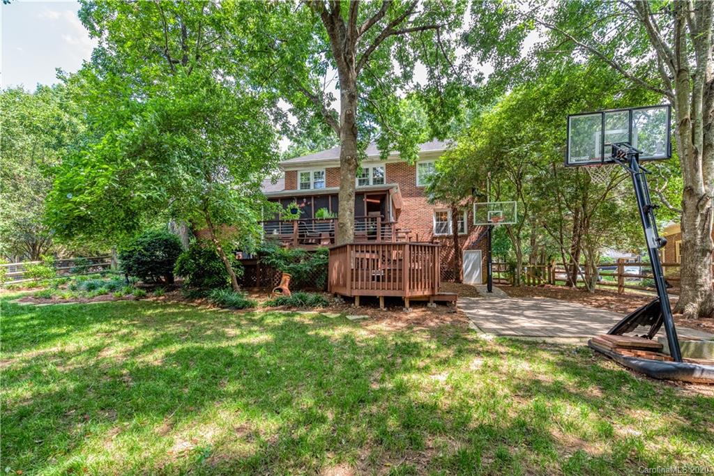10300 Ben Franklin Court Charlotte NC 28277
