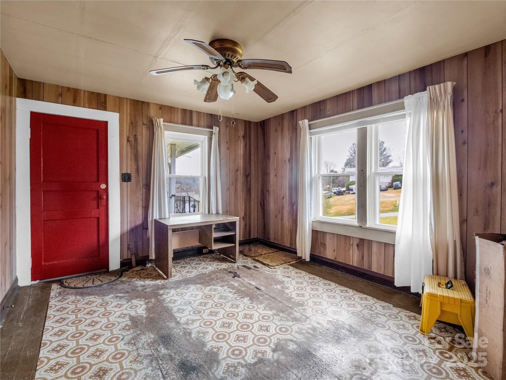 120 Maple Ridge Road Candler NC 28715