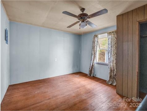 120 Maple Ridge Road Candler NC 28715