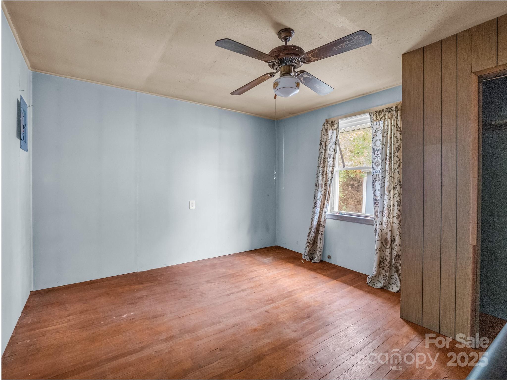 120 Maple Ridge Road Candler NC 28715